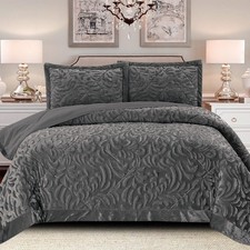 Velvet Quilted Bedspread Bed