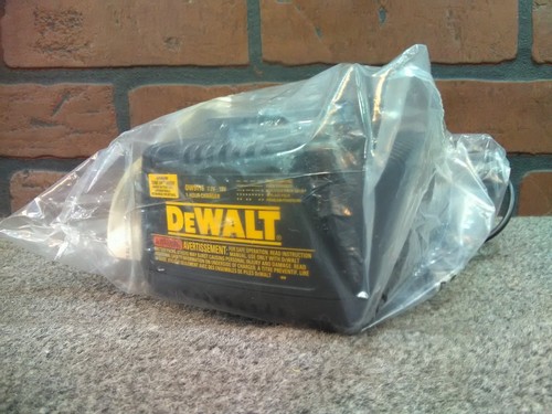 Dewalt dw9116 18v 1 hour - 7.2v~18v,