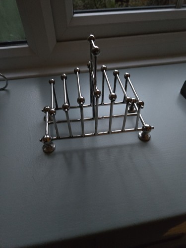 Silver plated toast rack based - rack,