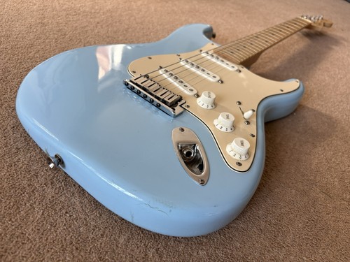 2005 usa fender stratocaster - 2005,