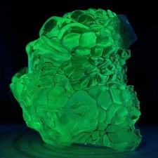 Hyalite Opal specimens from