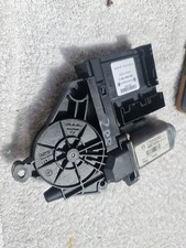 VOLKSWAGEN GOLF 2005 2.0 GT TDI MK5 PASSENGER SIDE FRONT WINDOW MOTOR 1K0959792C