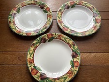 ROYAL DOULTON EVERYDAY DINNER
