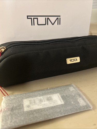 Tumi bnwt black cord holder - cord,