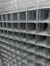*** 2.4m x 1.2m Wire mesh