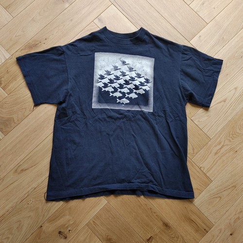 Escher made in - 90, usa