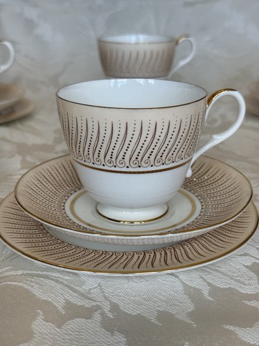 Paragon fine bone china cups - paragon,