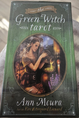 The green witch tarot cards - green,