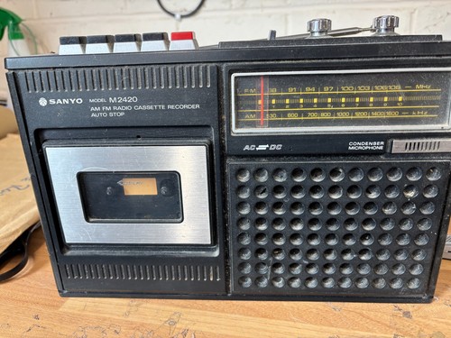 Sanyo 2420fg vintage - sanyo, m