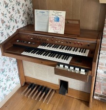 Yamaha 1960s Electone Organ