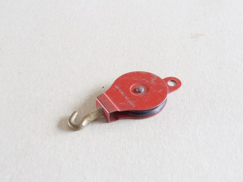 Meccano single pulley - pulley, block