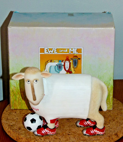 Border fine arts ewe - fine,