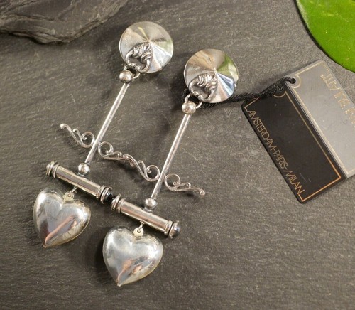 Beautiful silver tone clip - clip, on