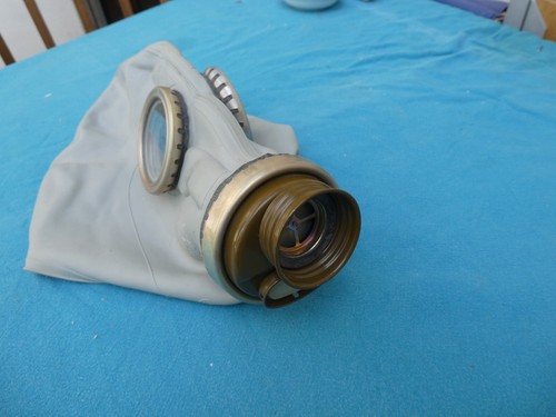 Gas mask grey rubber - gas,