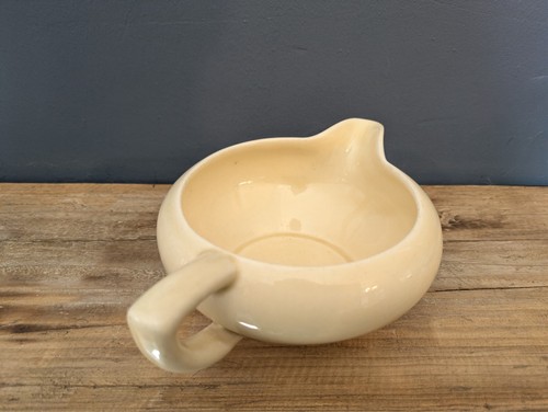 Clarice cliff newport pottery - clarice,