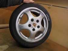 Porsche 928 S4 Rear 9Jx17 ET55