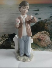 Nao By Lladro She's Late In