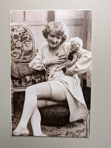 Postcard woman glamour - postcard,