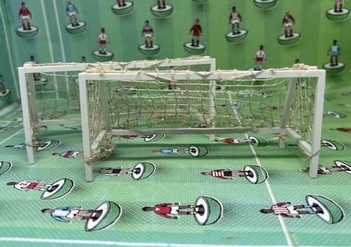 Subbuteo goals white - goals,