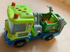 The Trash pack skip truck