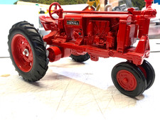 ERTL.1:16th.McCORMICK DEERING