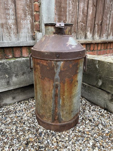 Large vintage galvanised milk - large,