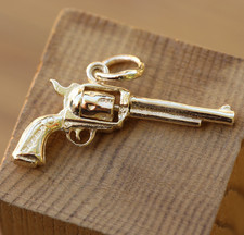 9ct Solid Yellow Gold Revolver