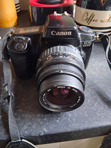 Canon eos 1000f black - eos,