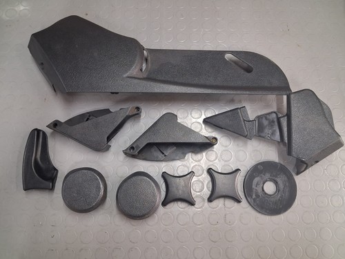 Front right seat cover kit - right,