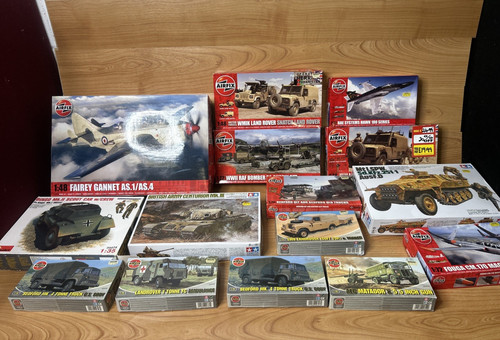 Model kit collections - 14,