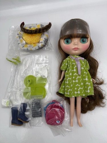 Neo blythe seeking apelles - neo,