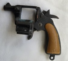 Vintage old Metal keyring Key Display Item Toy Hand Gun Pistol Cowboys Gun