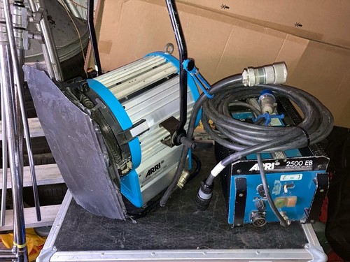 Arri daylight compact 5kw - arri, 2.5kw