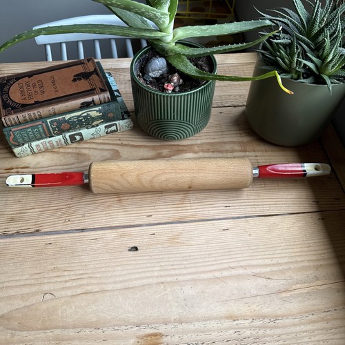 Vintage wooden rolling pin - rolling,