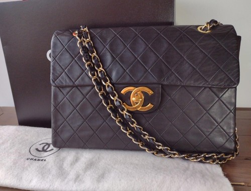Chanel vintage maxi jumbo - chanel,