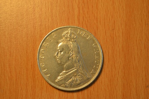 Victoria 1887 golden - 1887,