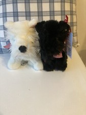 Sainsbury’s Pair Of Sitting