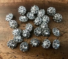 Small 10mm 16L Silver Flower