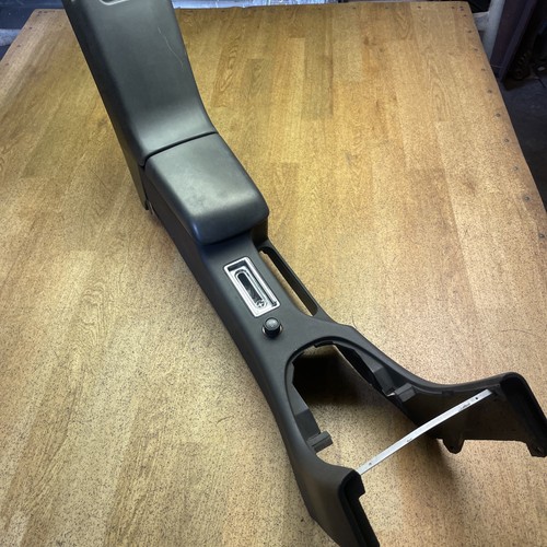 Mgf centre console - centre,