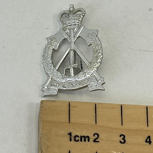 British army cap - army, badge
