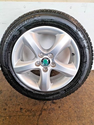 Skoda fabia alloy wheel - 15",