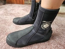 Beaver titanium scuba dive boots. Size 6 - 37/38