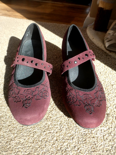 Ladies preowned hotter shoes - ladies,