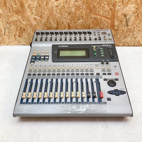 Yamaha 01v digital mixer - yamaha,