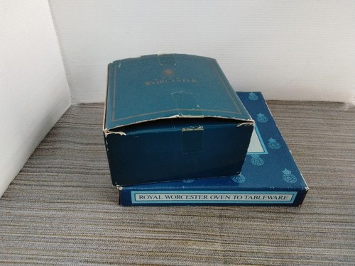 Royal worcester evesham - evesham, gold
