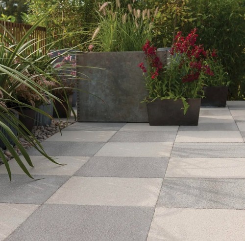 Bradstone textured grey - x,