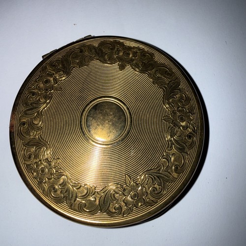 Vintage kigu gold tone compact - kigu,