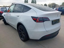 Tesla 5YJY Model Y Long Range