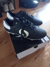 Sondico Strike SG Jnr  00 Black/White  Football Boots Size UK 3