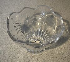 Vintage Killarney Crystal Starbright bowl, has original box, excellent condition